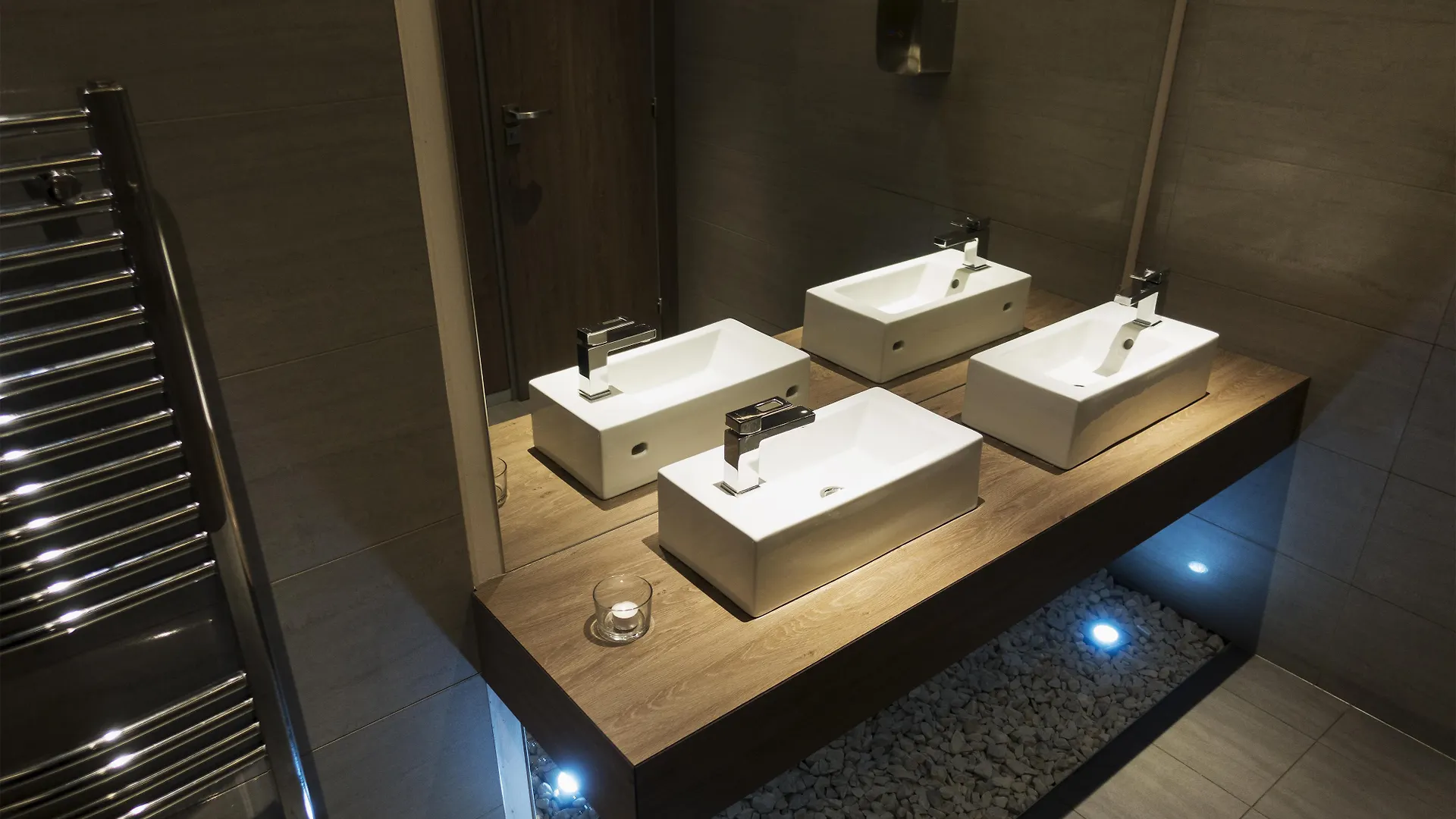 Hotel U Krize Prague 3*,