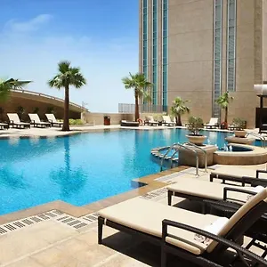 Otel Sofitel Corniche *****