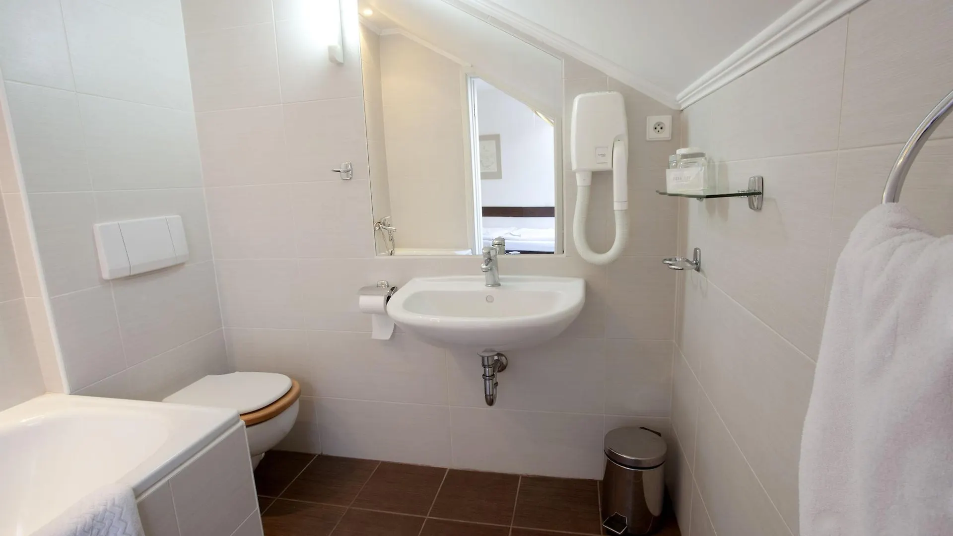 Hotel U Kříže Praha Česká republika